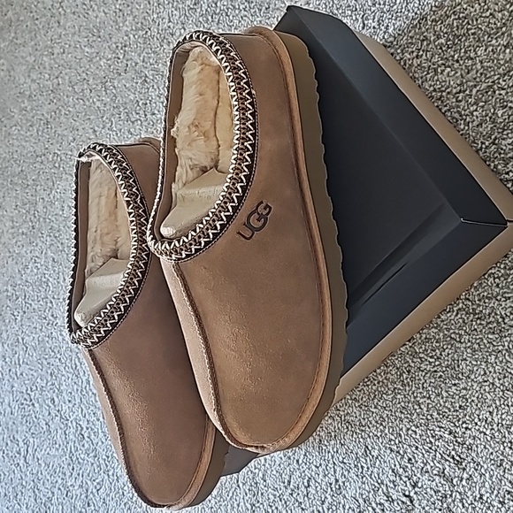 UGG Shoes - UGG Tasman Slipper
